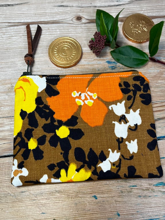 Bright vintage floral coin purse zip pouch reclaimed seventies fabric