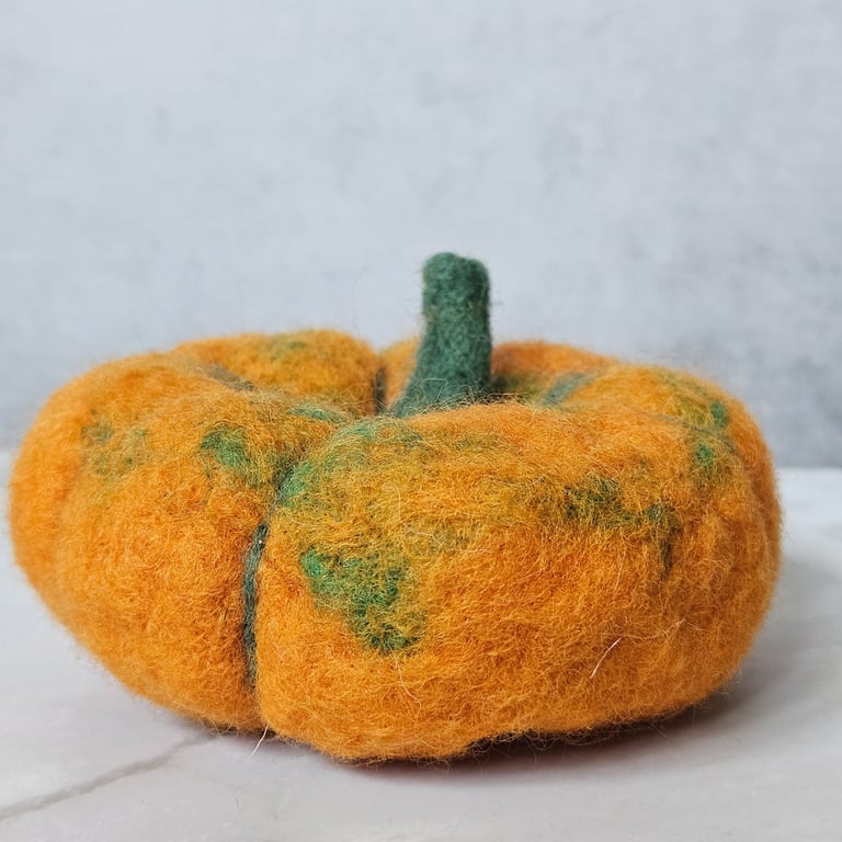 Pumpkin - Needle felted Large Halloween Décor, Autumn Ornaments, Handmade
