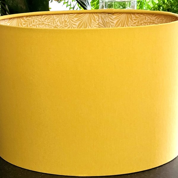 30cm dia Yellow Ochre & Morris Lampshade Free Postage