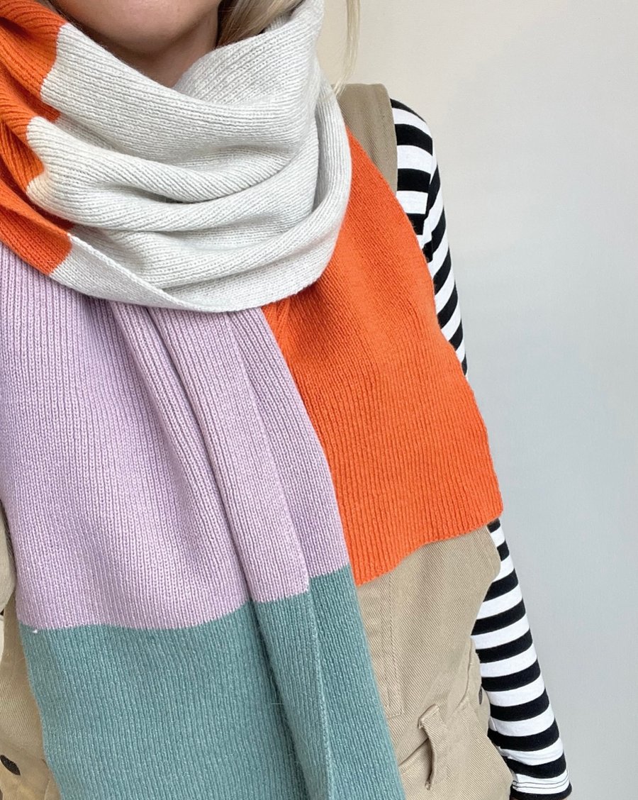 Colour Block Lambswool Scarf