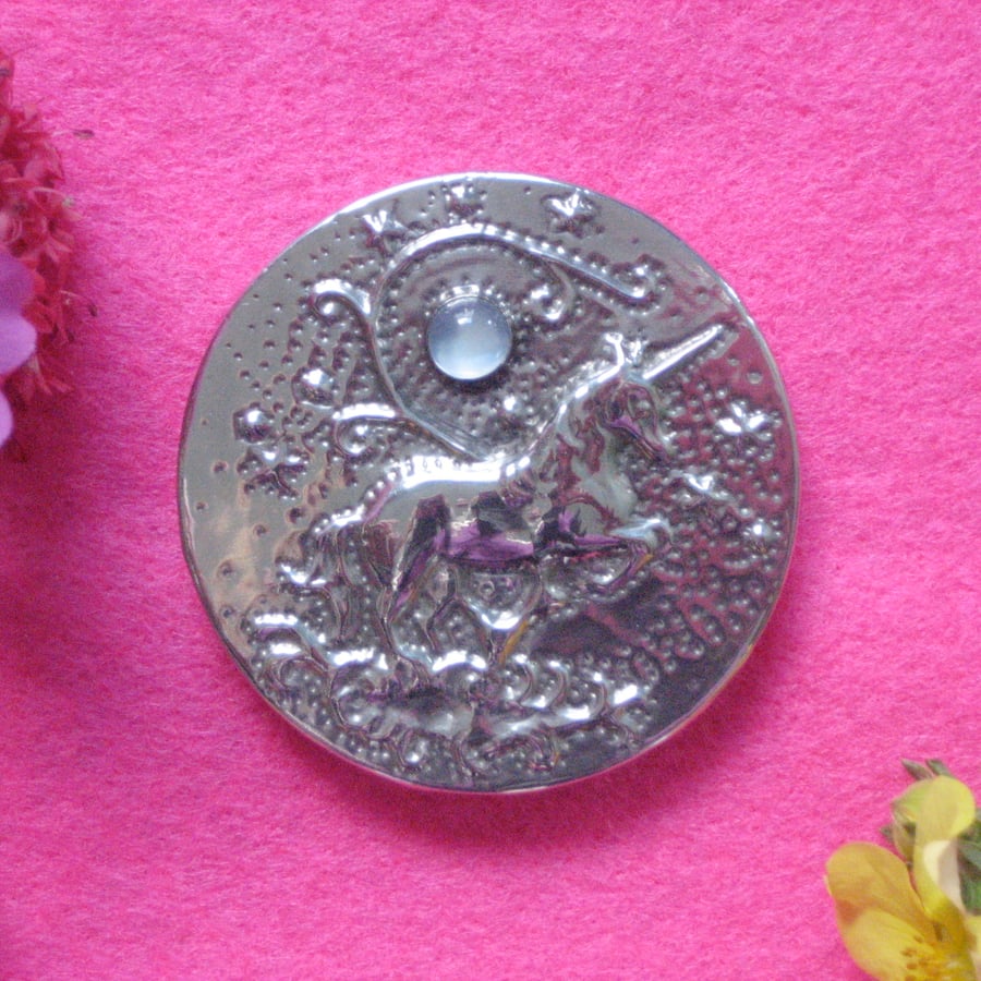 Unicorn moonstone brooch in silver pewter