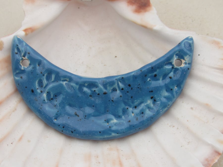 Cornflower Blue Leaf Pattern Ceramic Crescent Bib Pendant