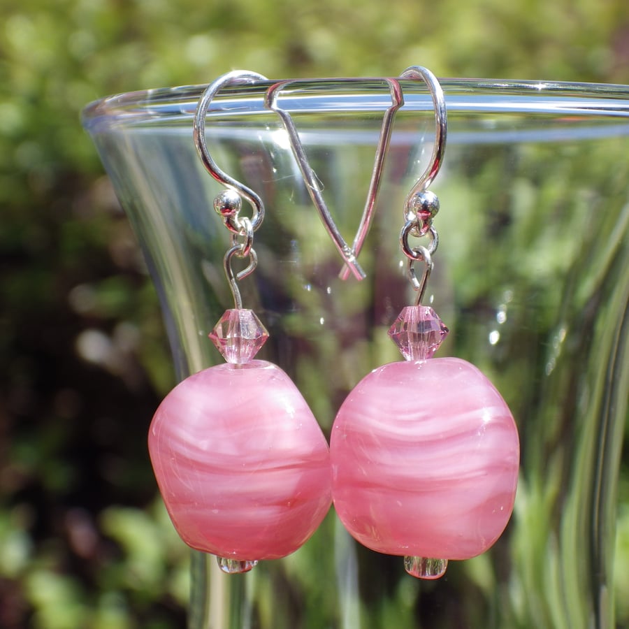 Sterling silver rose pink streaked lampwork nugget bead earrings
