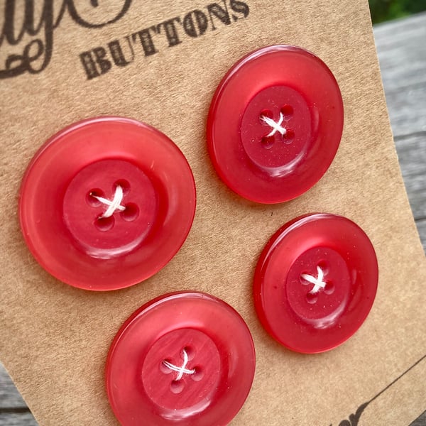 4 Vintage Pearly Red Buttons 34mm