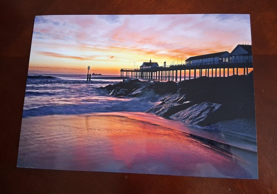 PIER IN THE SEA