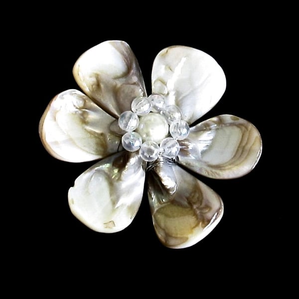 Shell Flower: Cream Mother of Pearl Leaf Nuggets with Acrylic & Glass Beads 