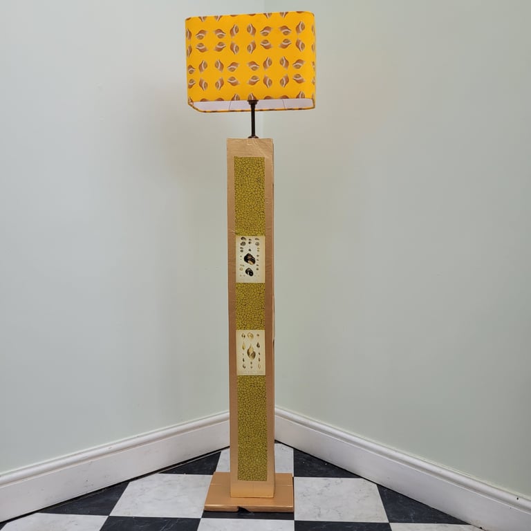 Recycled pallet wood floor lamp featuring sea shells and decoupage paper