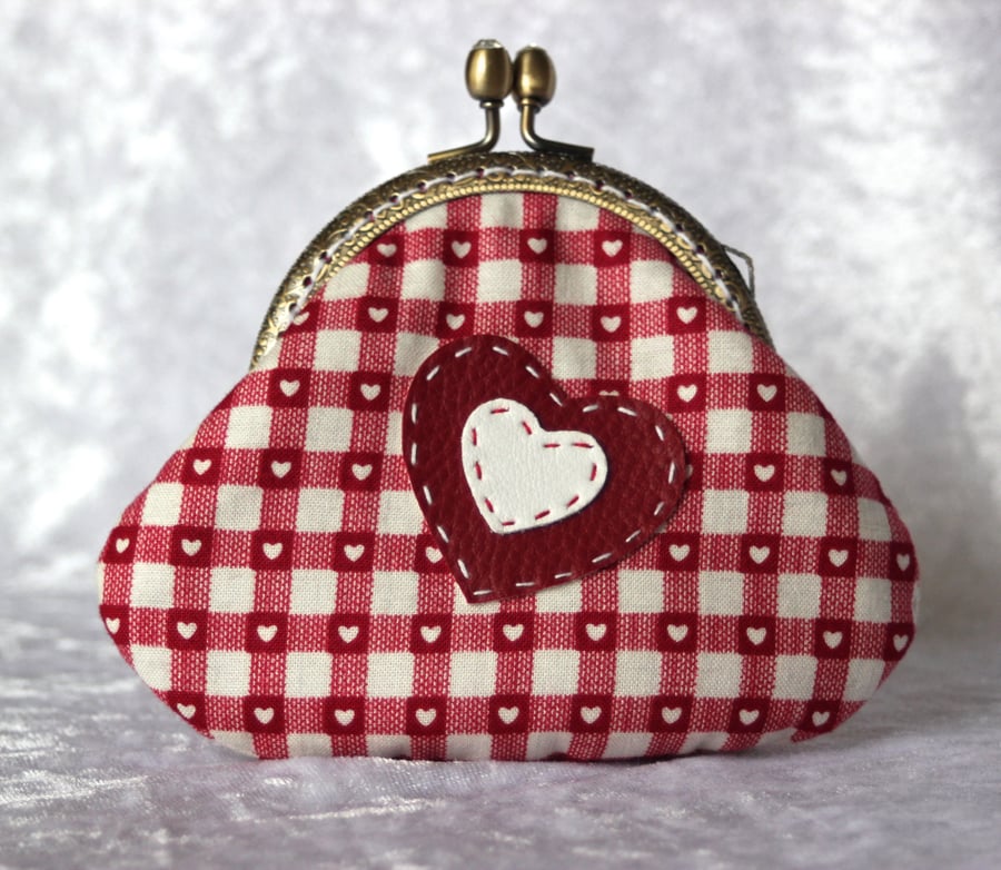 Scandi Designed Clasp Coin Purse