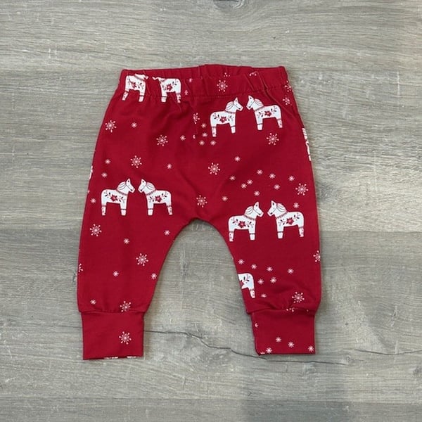 Red Scandi style cuffed Leggings 0-3, 3-6 months & 2 years