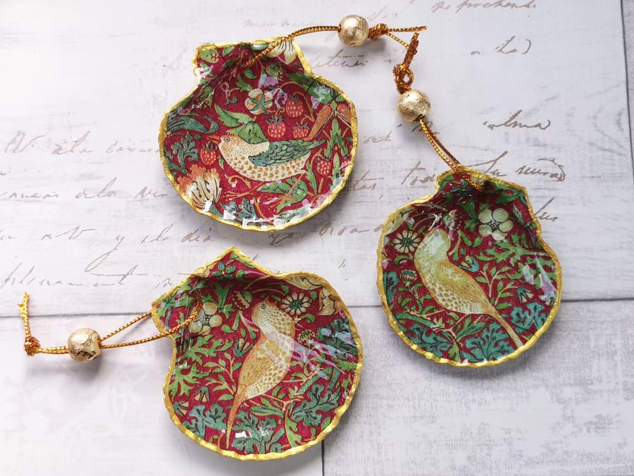 Set of 3, William Morris Strawberry Thief Birds Christmas Tree Ornaments