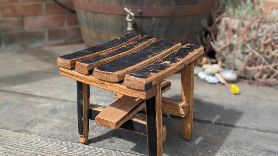 Whiskey Barrel Oak Foot Stool Mini Table