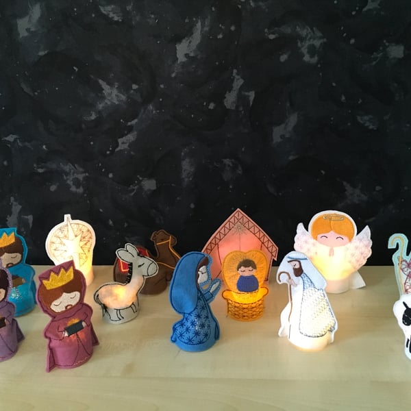 Nativity Set Christmas Display. 13 Felt Figures.. Lit with LED Lights, Included.