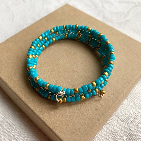 Blue & Gold memory wire bracelet (small)