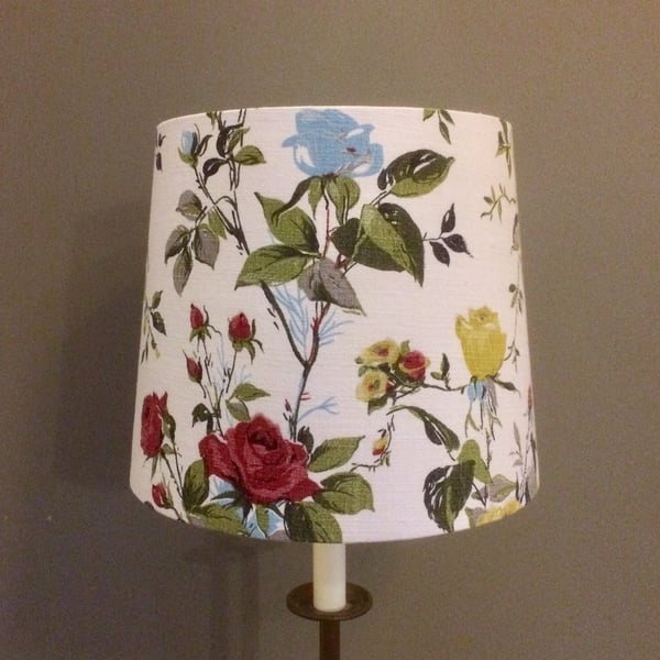 Pretty 50s Summer Rose Fothergay VIntage Barkcloth Fabric Lampshade option 