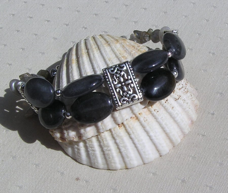 Grey Tourmaline & Labradorite Crystal Gemstone Beaded Bracelet "Grayce"