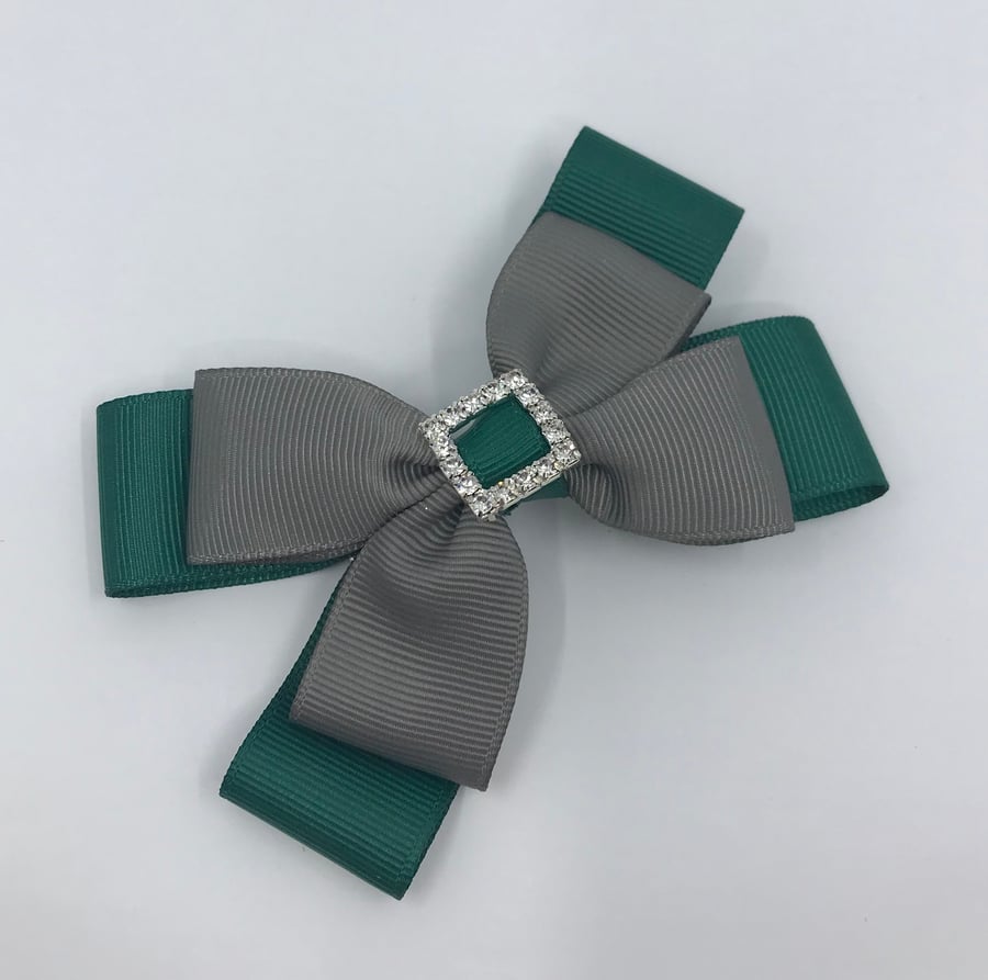 School Hunter Green and Grey Double Layer Bow on Clip