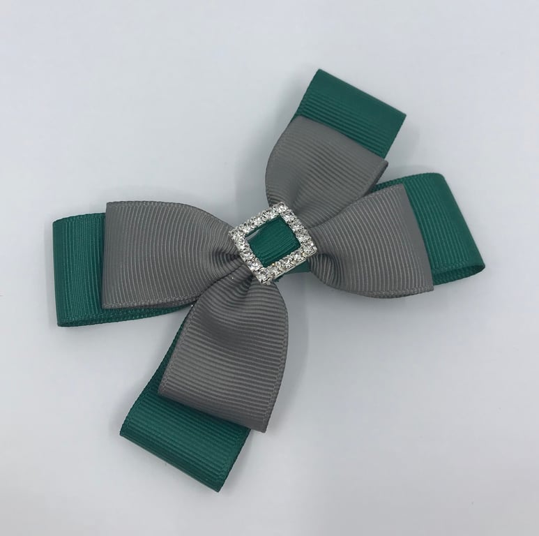 School Hunter Green and Grey Double Layer Bow on Clip