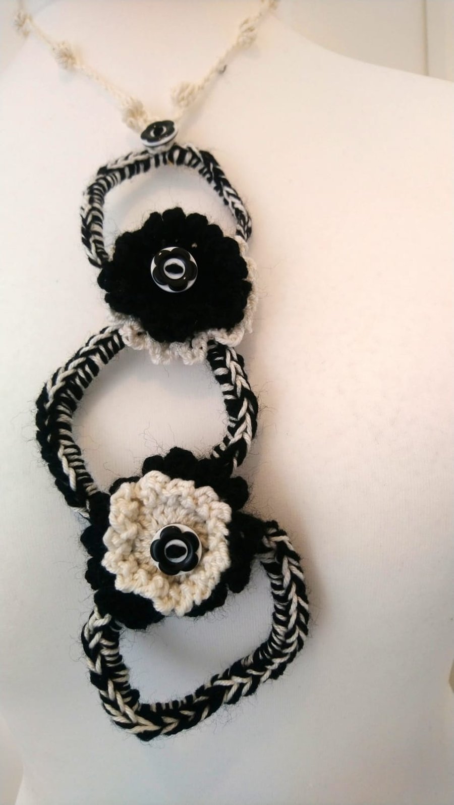 Monochrome Crochet Necklace