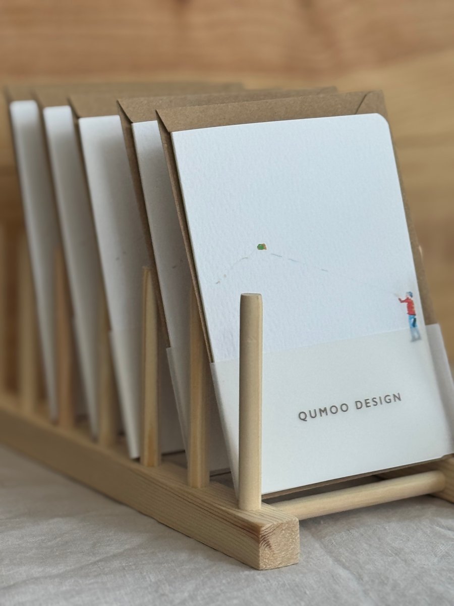 Boy with kite Card (individual, multipack of 5, and unframed mounted) (QM228)