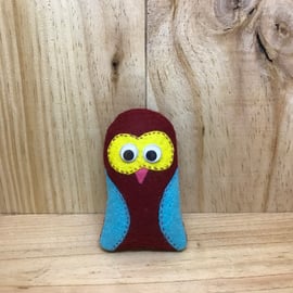 Felt Owl Pincushion (084)