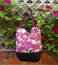 Tote bag with zip: contemporary floral design in mauve