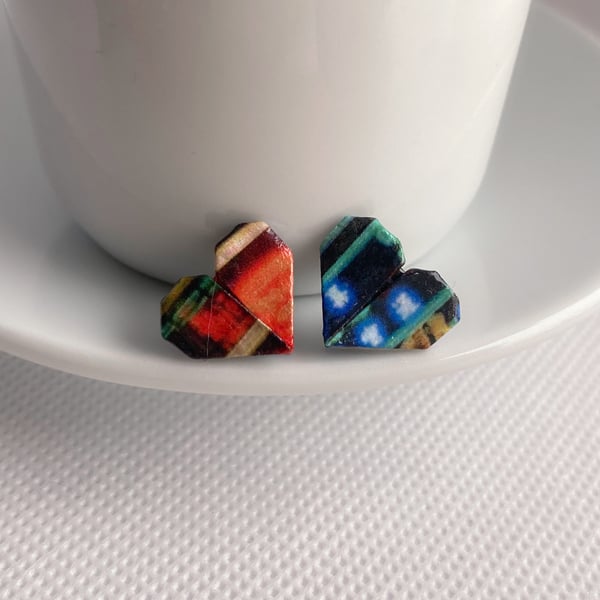 Paper Heart Earrings, Origami Heart Earrings, Paper Heart Earrings, Hong Kong