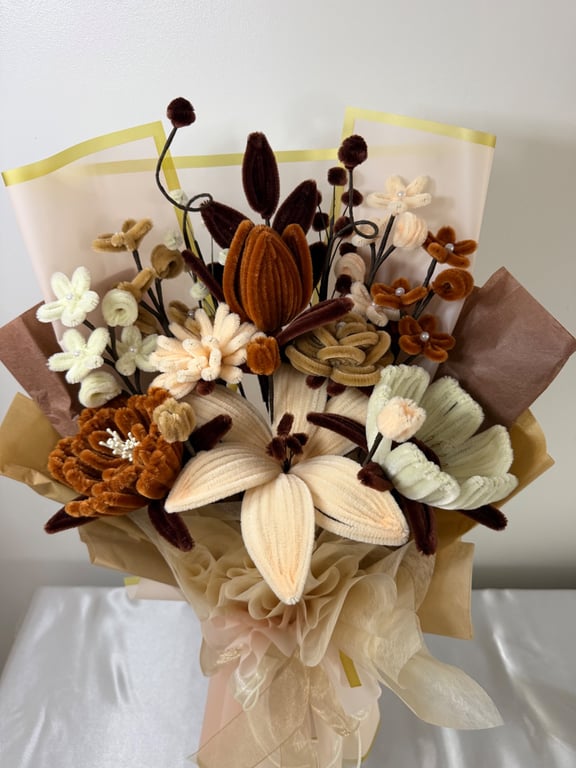 Handmade Velvet Pipe Cleaner Flower Bouquet – Autumn Luxe