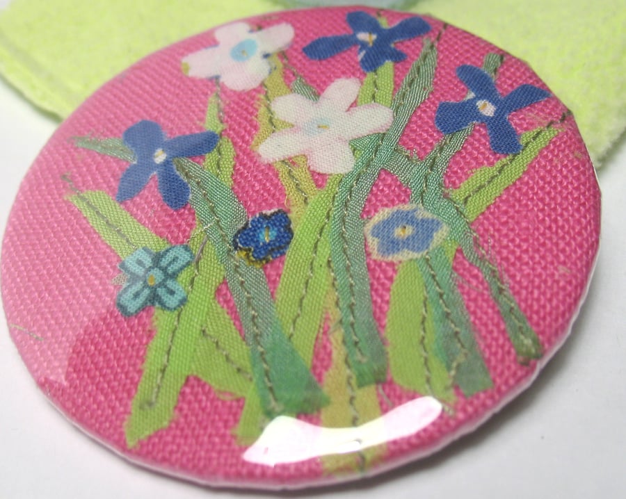 Pink linen meadow, flower pocket mirror