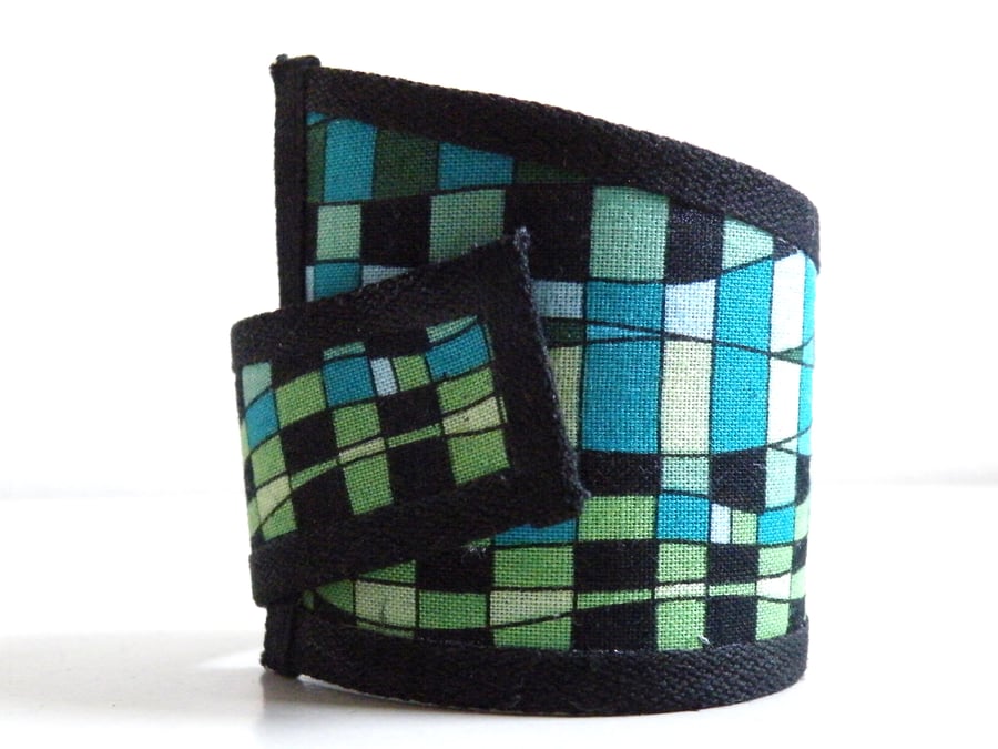 KARO cuff