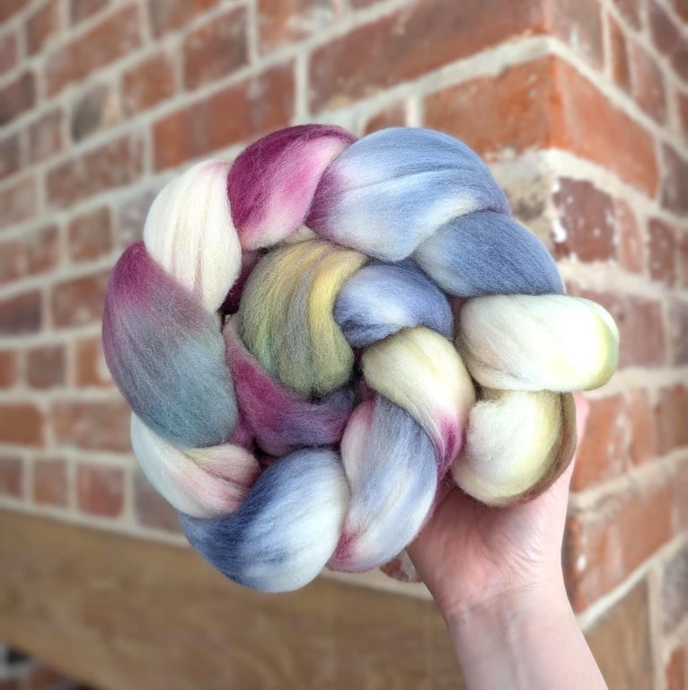 Hand Dyed Rambouillet Top 103g Spinning Fibre - Berry and Moss