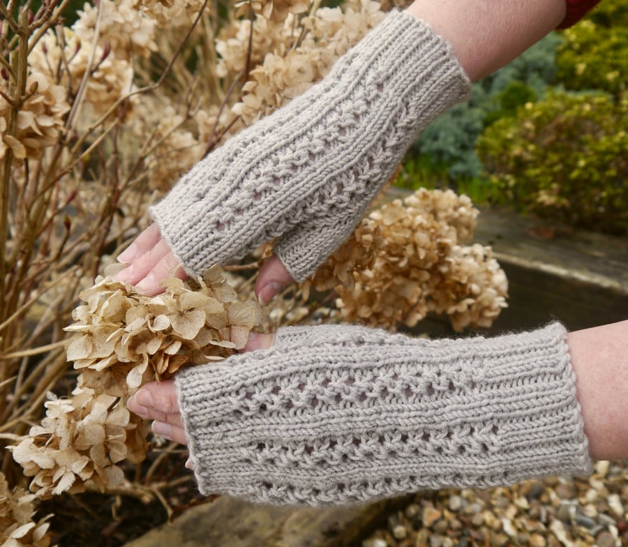 Grey Merino Fingerless Mittens, Warm Grey Lace Wool Gloves