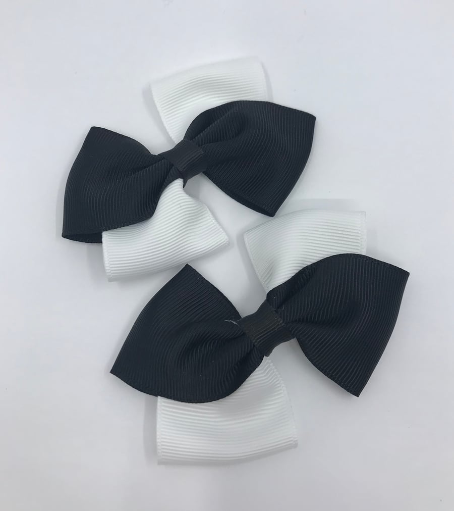 Black and White Diagonal Double with Bows on Clips (pair)