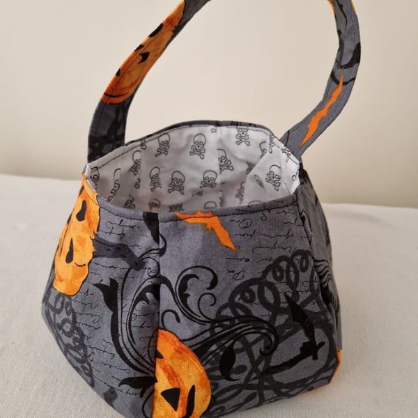 Halloween goody bag