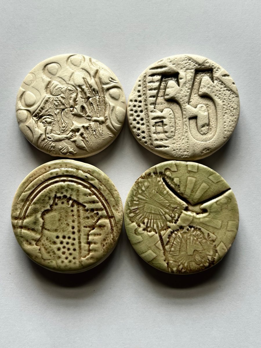 Set of 4 ceramic fridge magnets, keepsakes