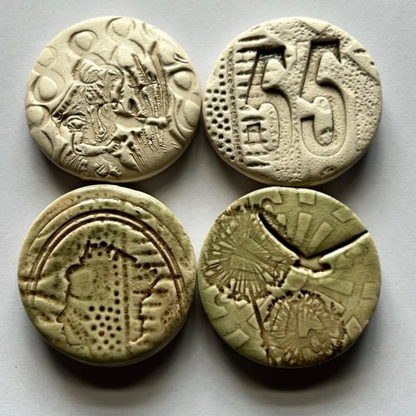 Set of 4 ceramic fridge magnets, keepsakes