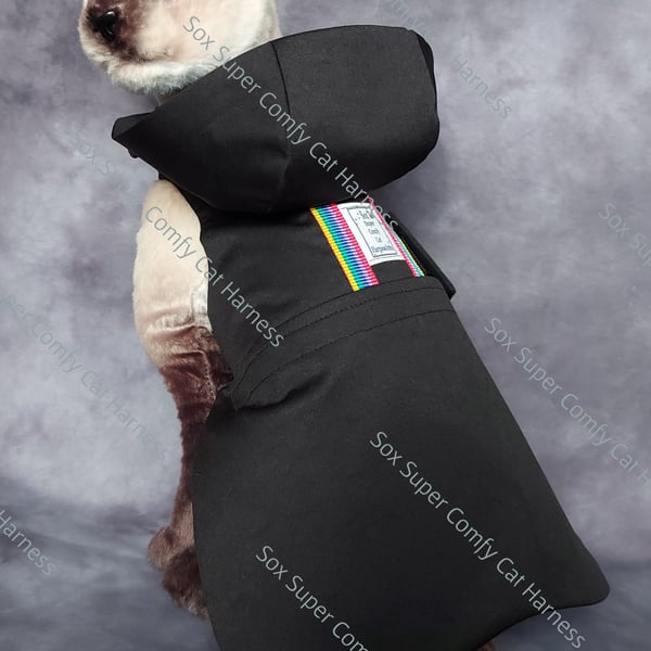 Sox Super Comfy Cat Harness – All Seasons Adaptable Cat Jacket, Plain Black