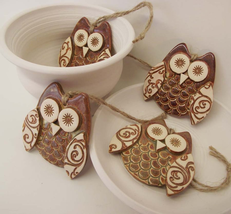 Small ceramic owl hanging decoration