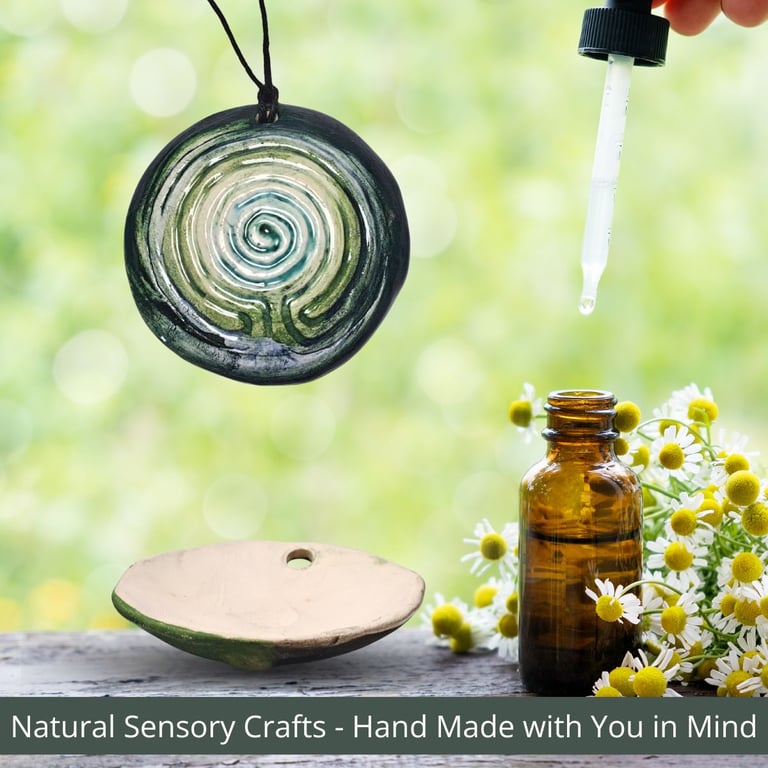 Multisensory finger labyrinth jewellery, Essential oil diffuser necklace - E