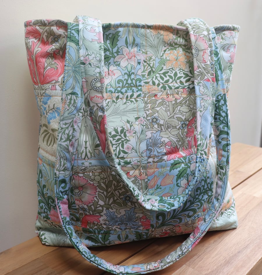Simply Nature Tote Bag.