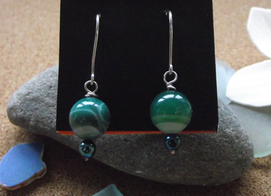 Green agate and haematite earrings