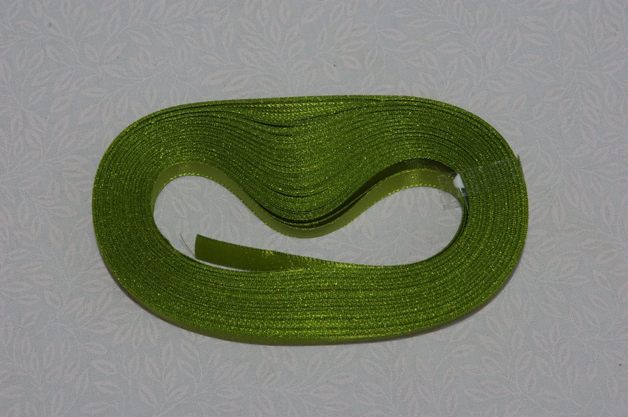 Ribbon 25yards of green polyester satin ribbon