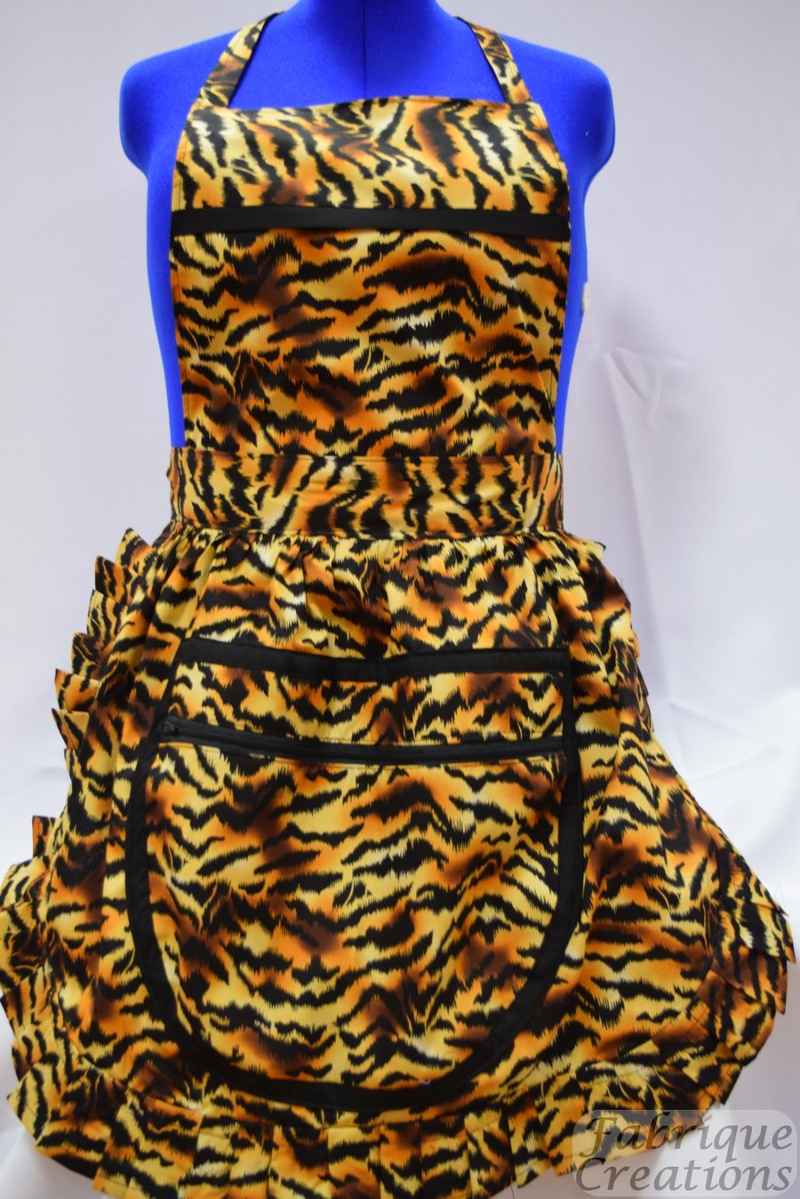 Vintage 50s Style Full Apron with Large Zipped Pocket - Tiger Stripe Print (B)