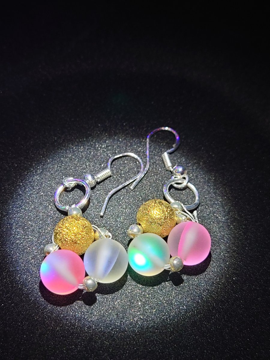 3 beads earrings