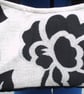Handbag with black and with flowers - Image 2