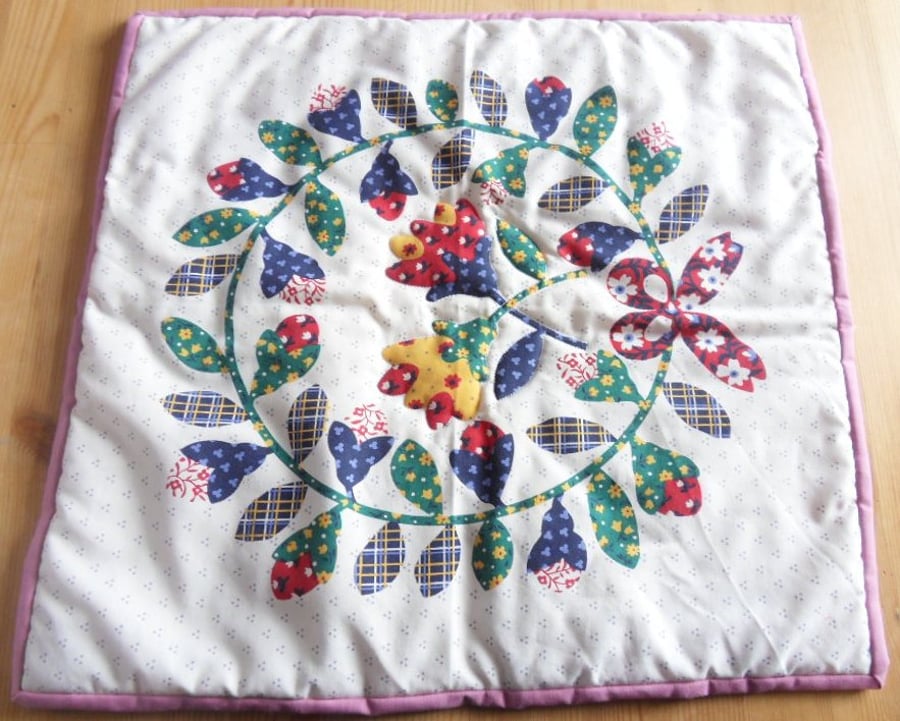 Homemade Flower ring Patchwork table cloth,runner,center piece. (19)
