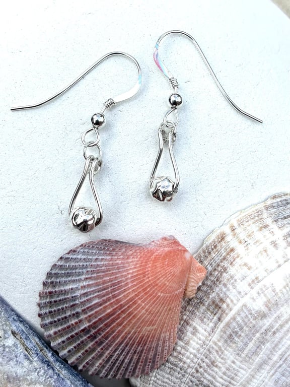 Tear-drop Shaped Hoop Earrings with Hammered Bead in Sterling Silver