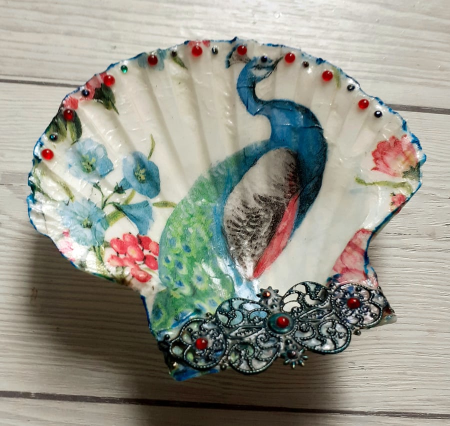 Peacock Scallop Shell trinket dish