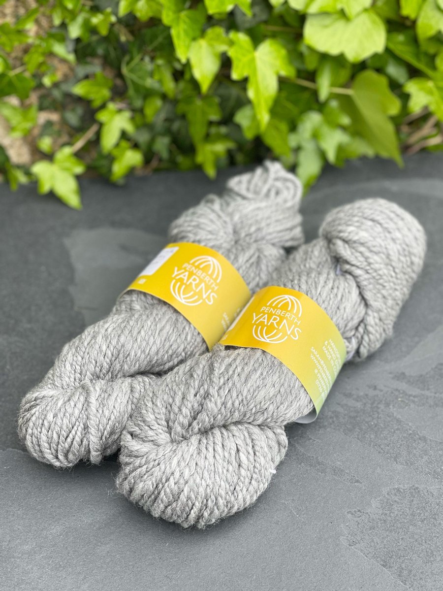 Handspun Merino and Tussah Silk Chunky Yarn in Natural Grey and White