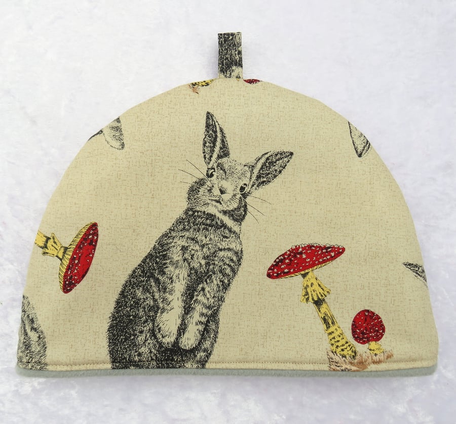   Tea cosy, size small, to fit a two cup teapot