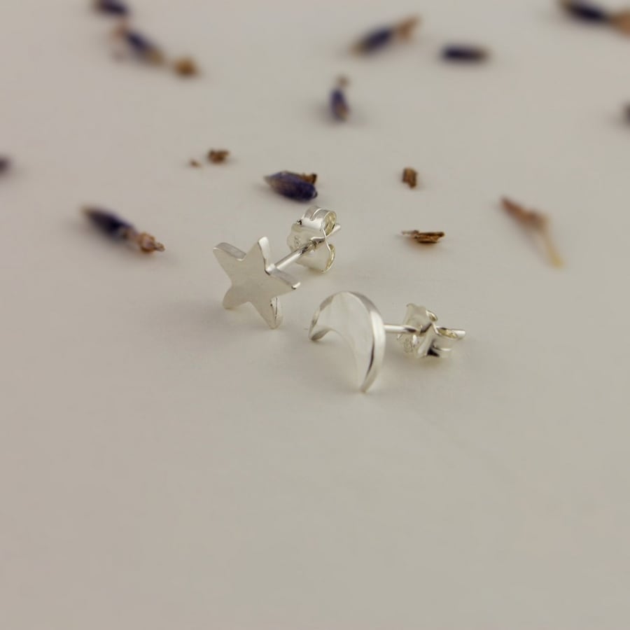 Star and moon earrings